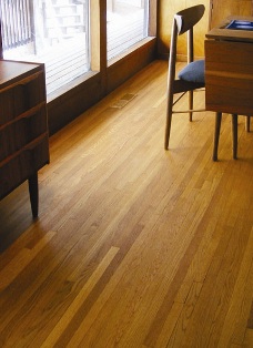 Monocoat on dining room floor